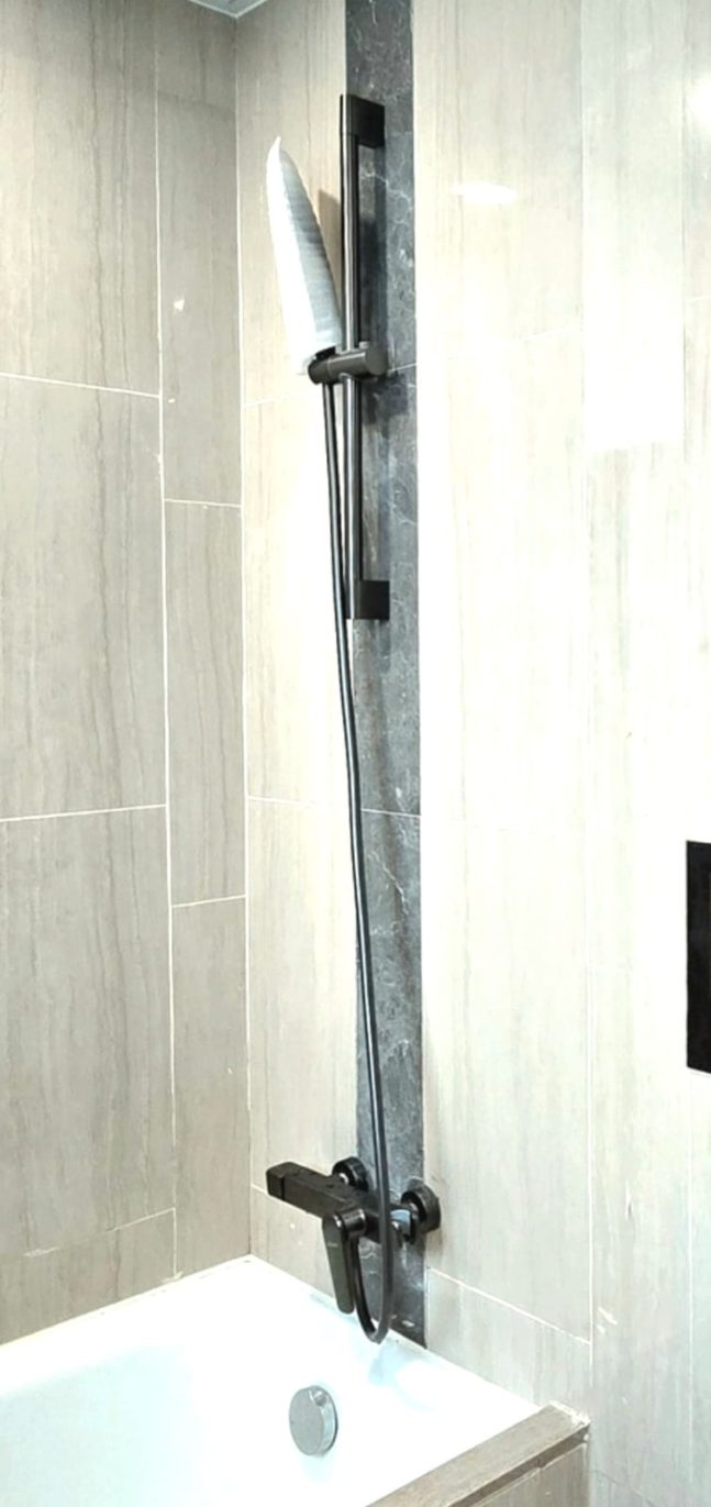 安裝花灑水龍頭